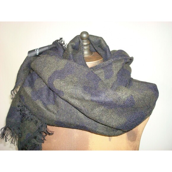 New Marciano Italy Scarf Wrap Camo Blue Green Mens Womens 73 x 23 Long Camoflage - Picture 9 of 9